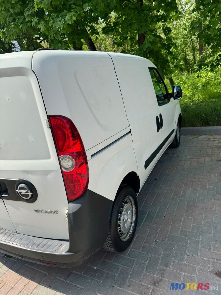 2014' Opel Combo photo #6