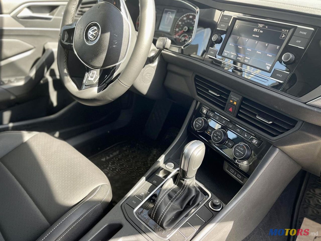 2021' Volkswagen Jetta photo #6