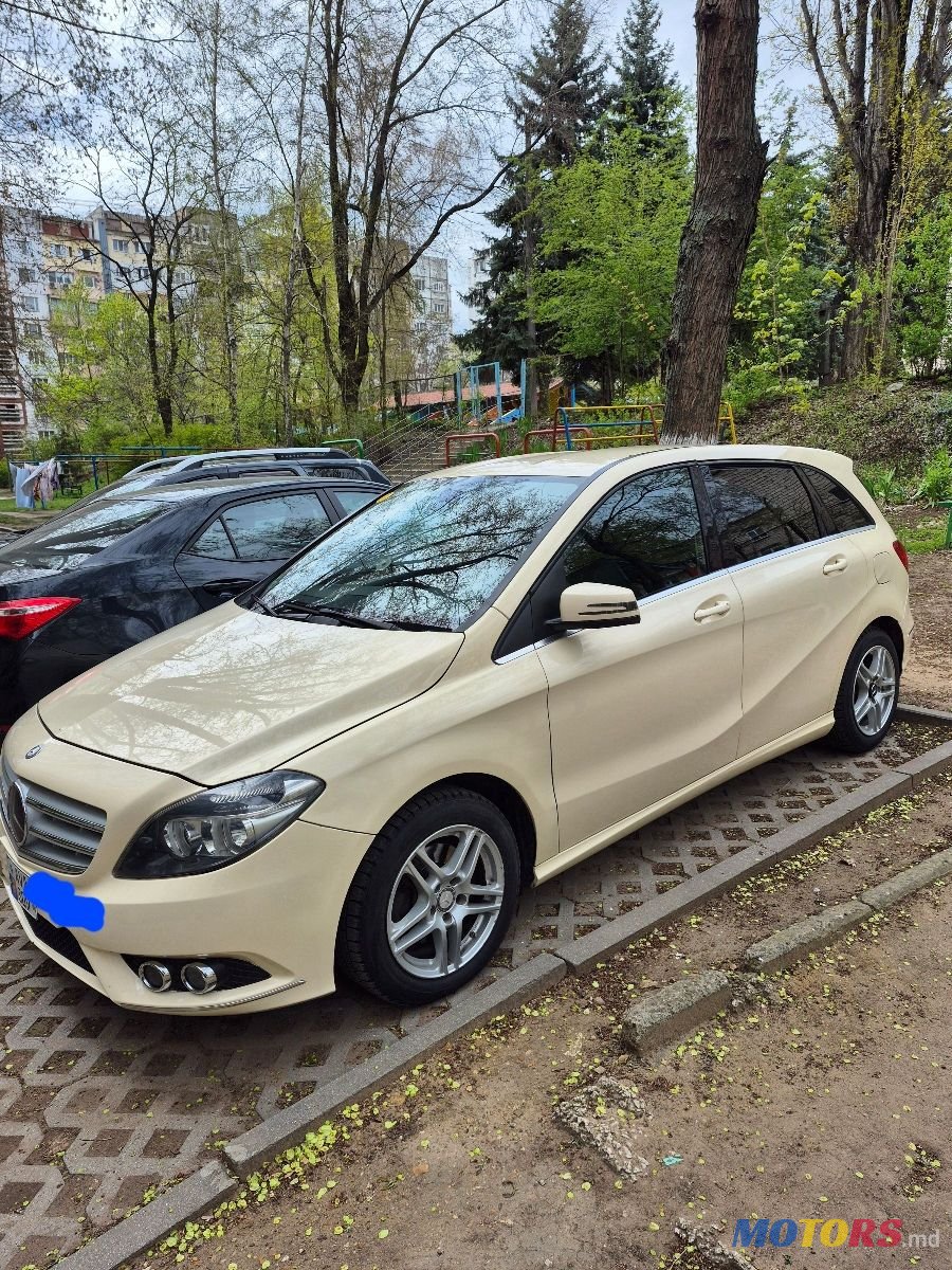 2014' Mercedes-Benz B-Class photo #1