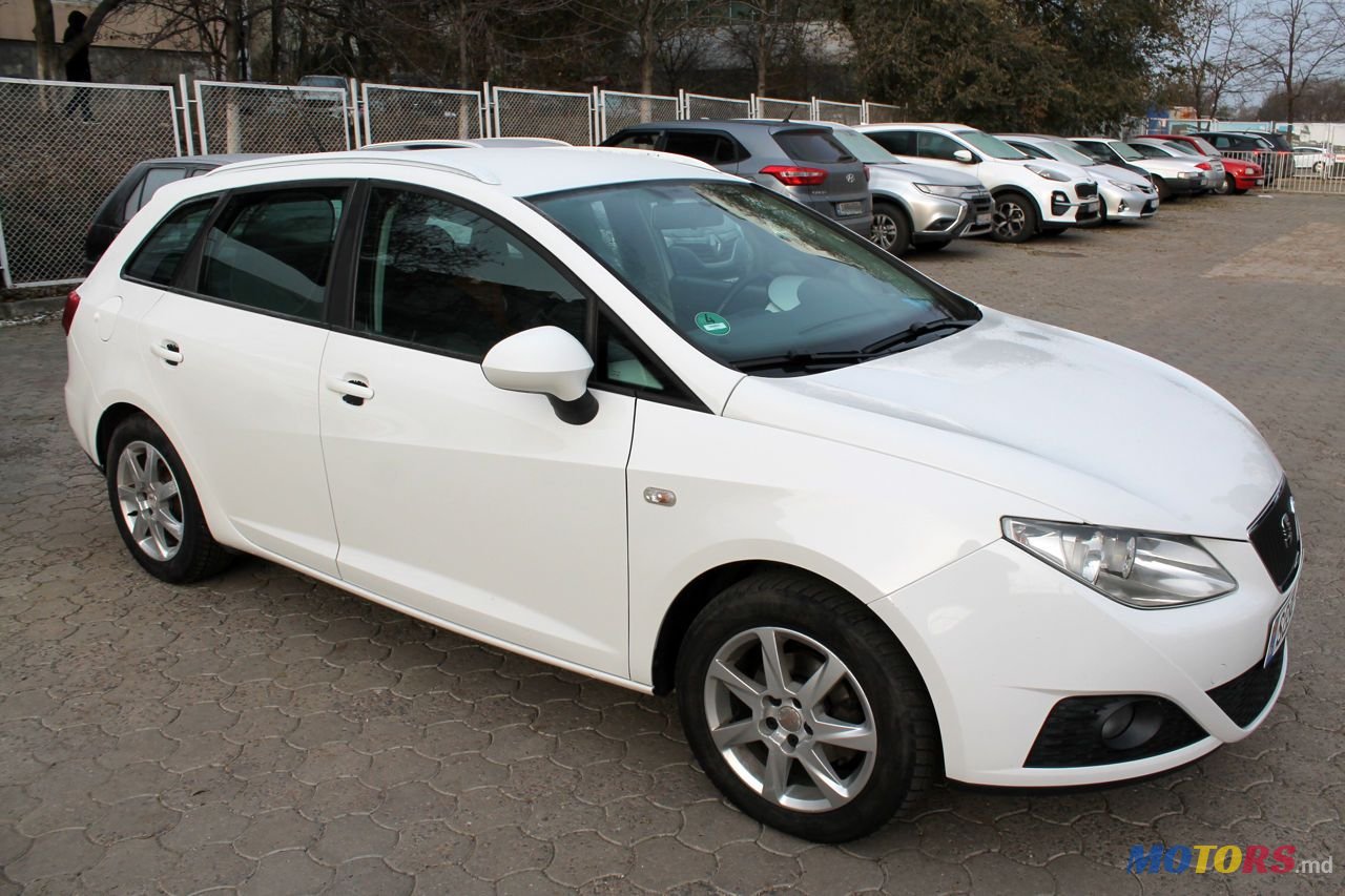 2011' SEAT Ibiza photo #1
