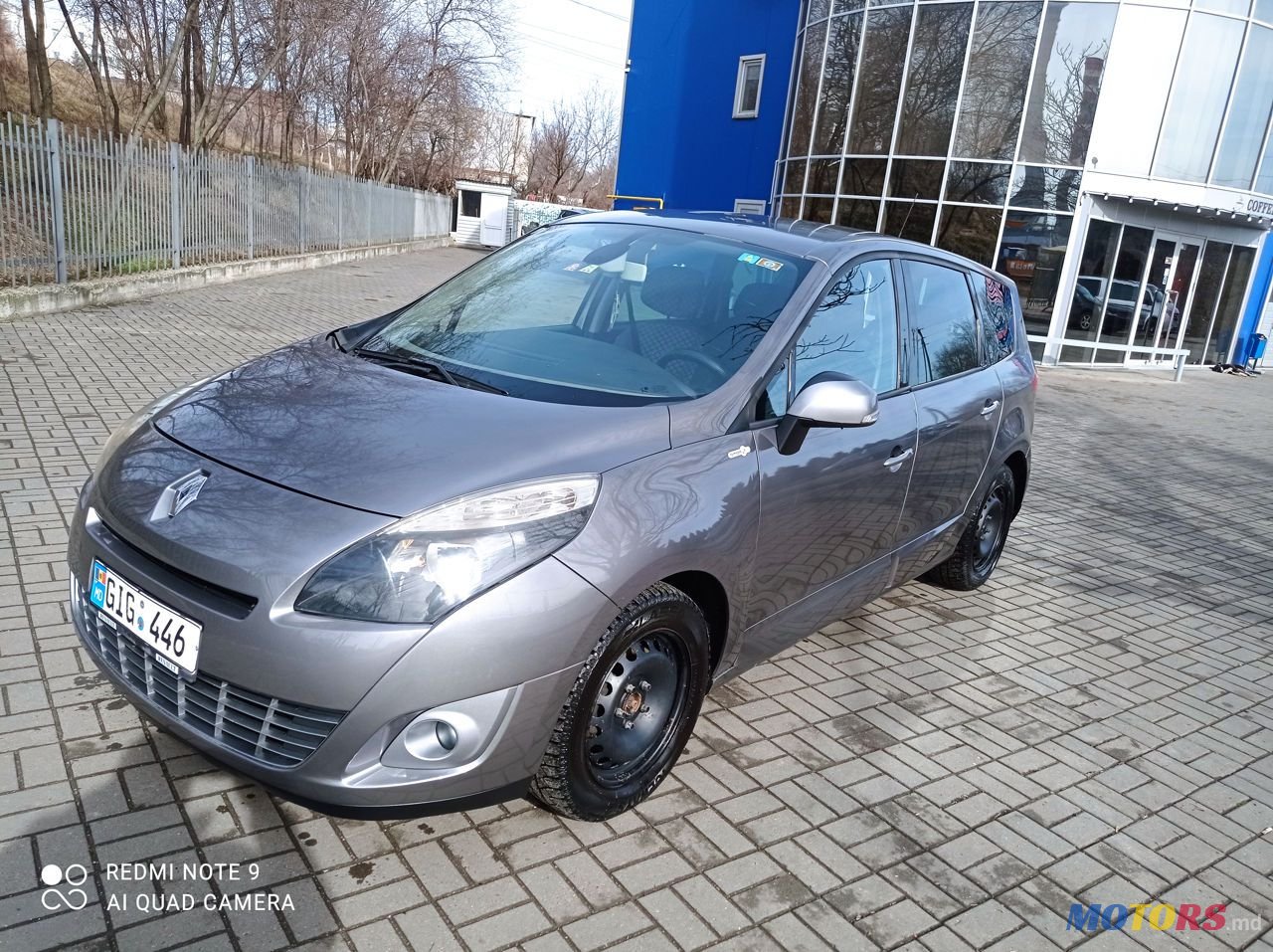 2010' Renault Grand Scenic photo #6