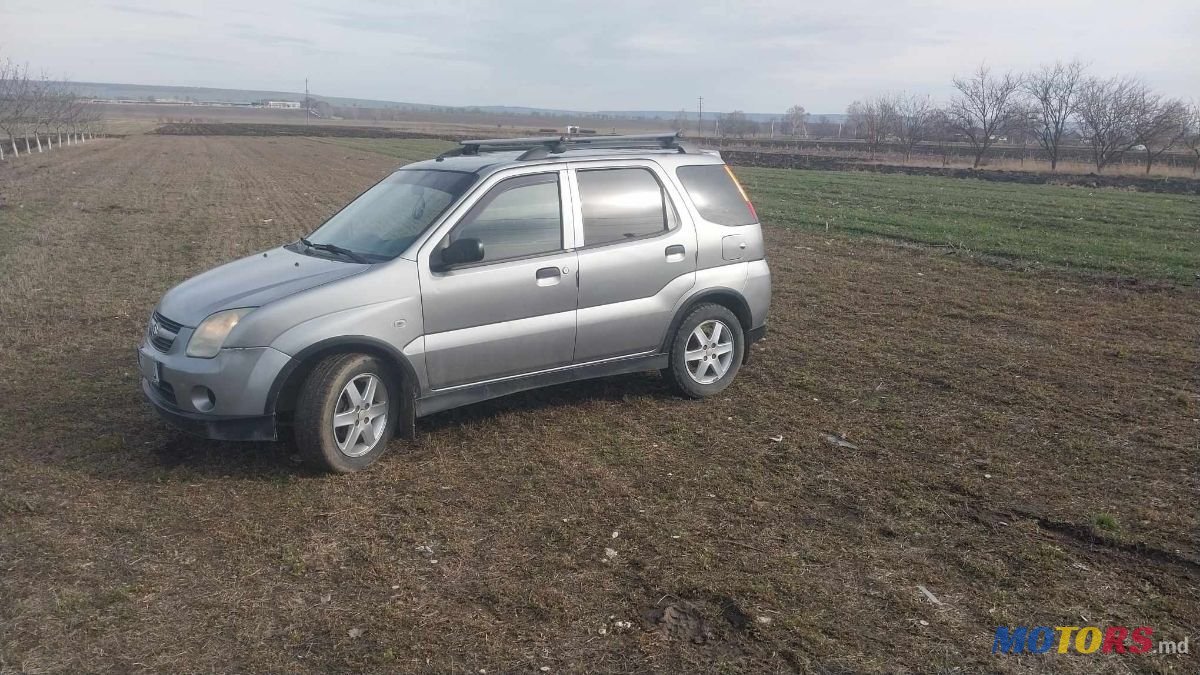 2004' Suzuki Ignis photo #6