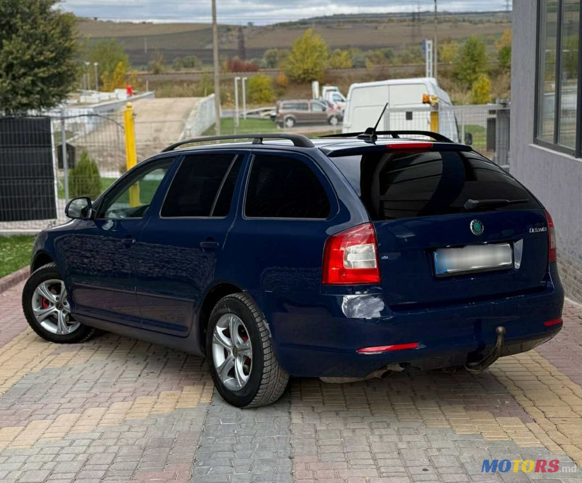2012' Skoda Octavia photo #2