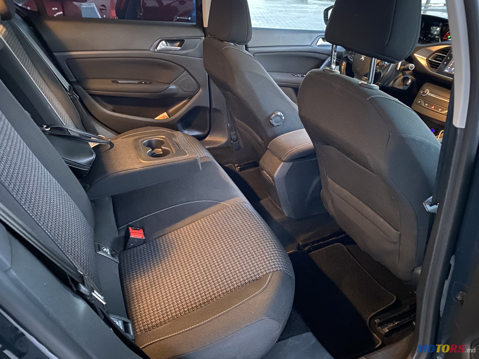 2018' Peugeot 308 photo #6