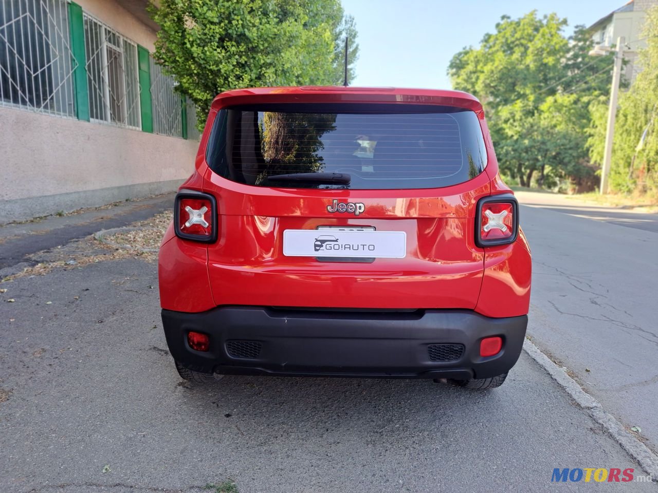 2016' Jeep Renegade photo #6