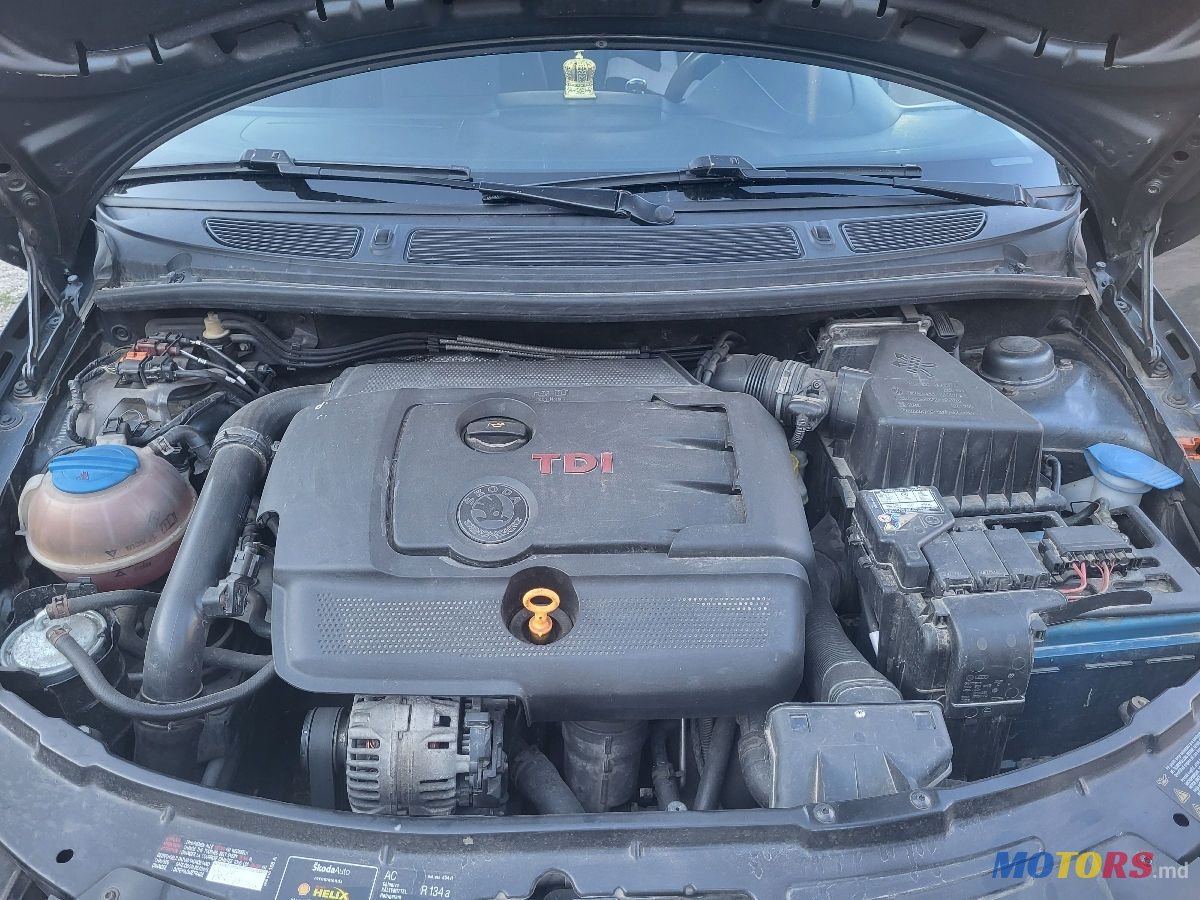 2008' Skoda Fabia photo #6