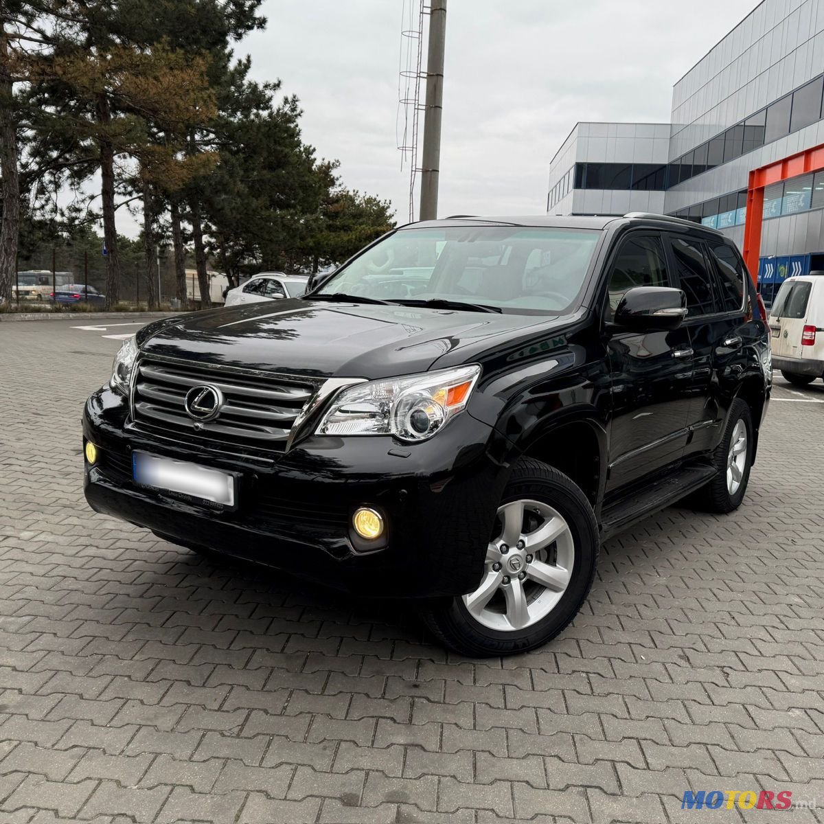 2012' Lexus Gx Series photo #3