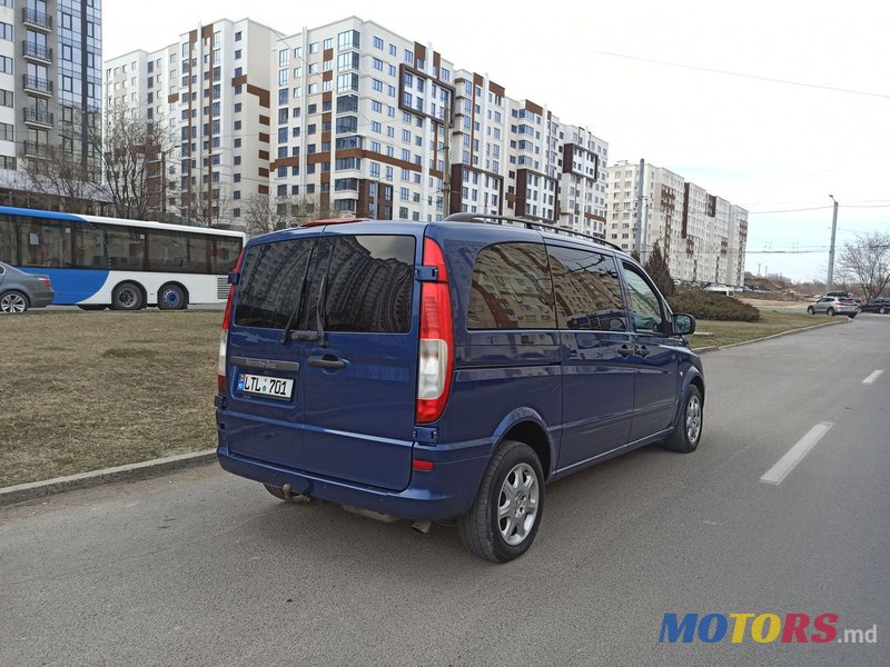 2012' Mercedes-Benz Vito photo #2