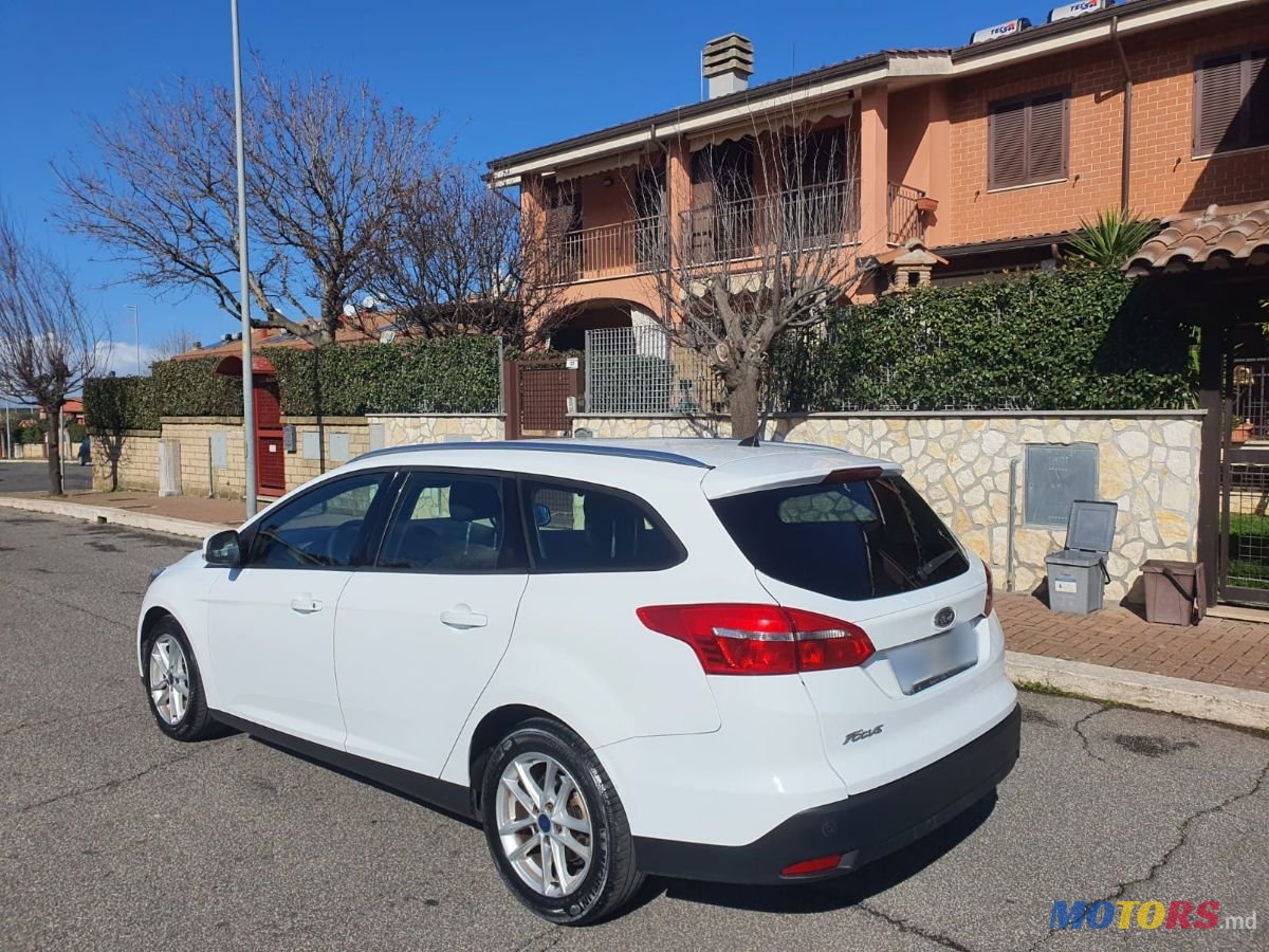 2016' Ford Focus photo #3