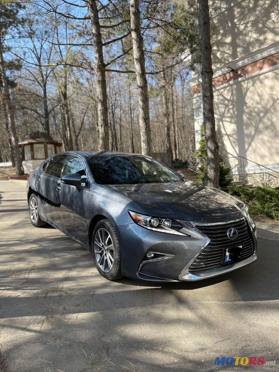2016' Lexus Es Series photo #1