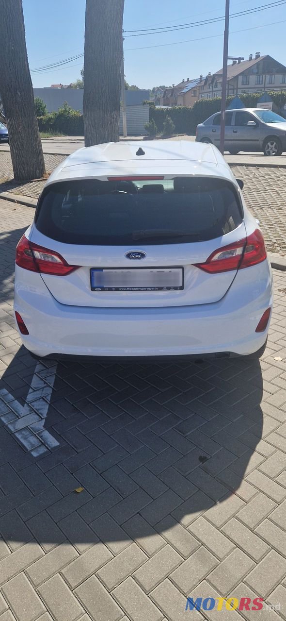 2017' Ford Fiesta photo #3