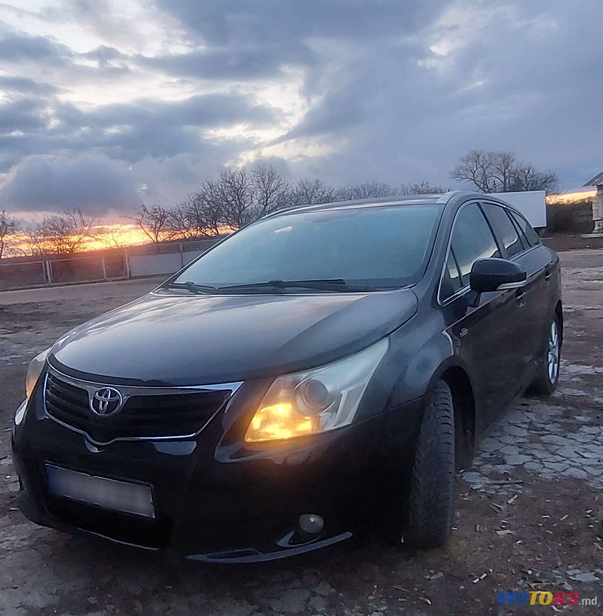 2009' Toyota Avensis photo #2