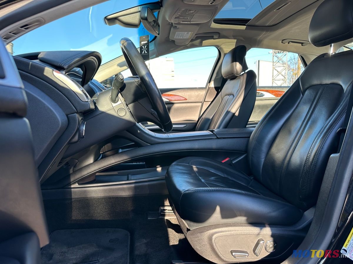 2016' Lincoln MKZ photo #6