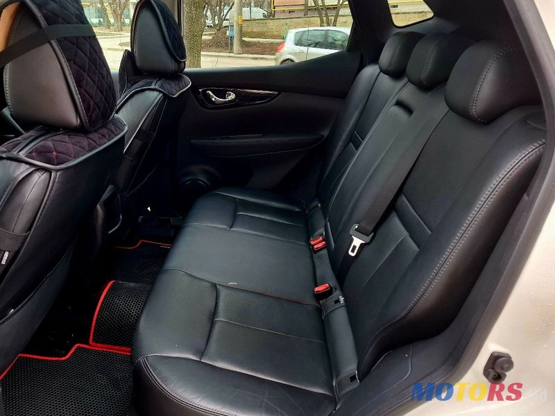 2015' Nissan Qashqai photo #6