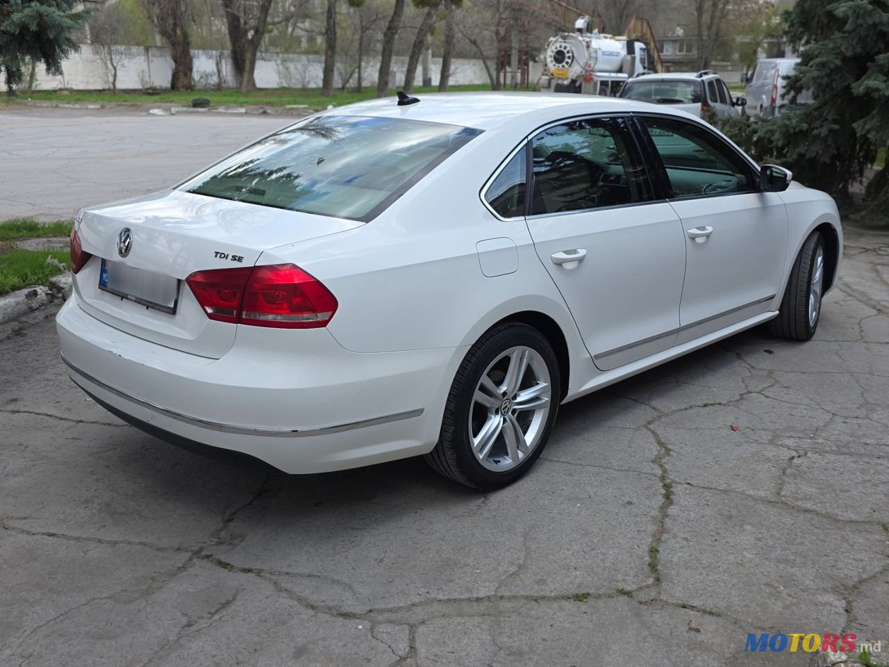 2014' Volkswagen Passat photo #4