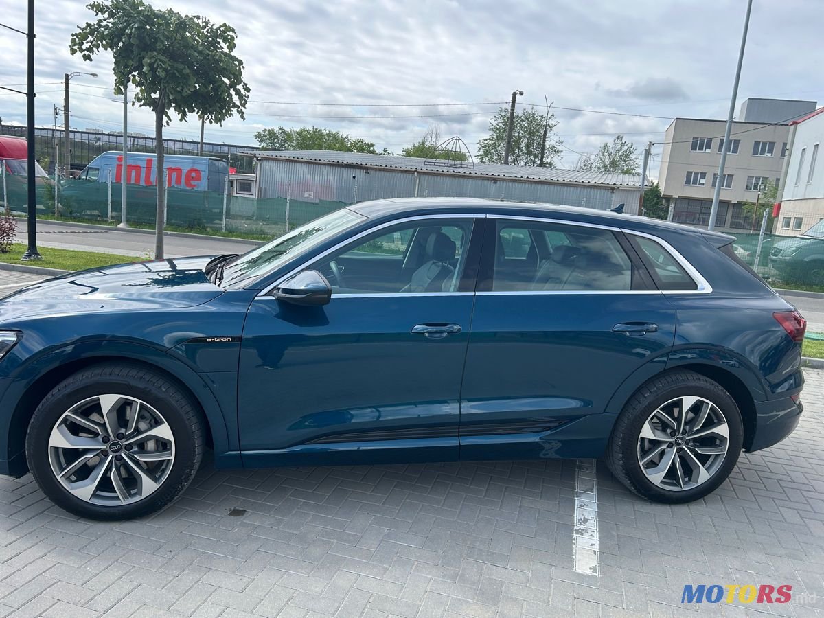 2019' Audi e-tron photo #3