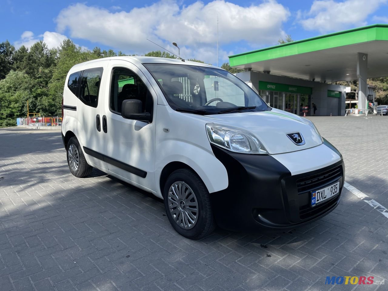 2014' Peugeot Bipper photo #2