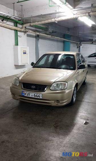 2004' Hyundai Accent photo #1