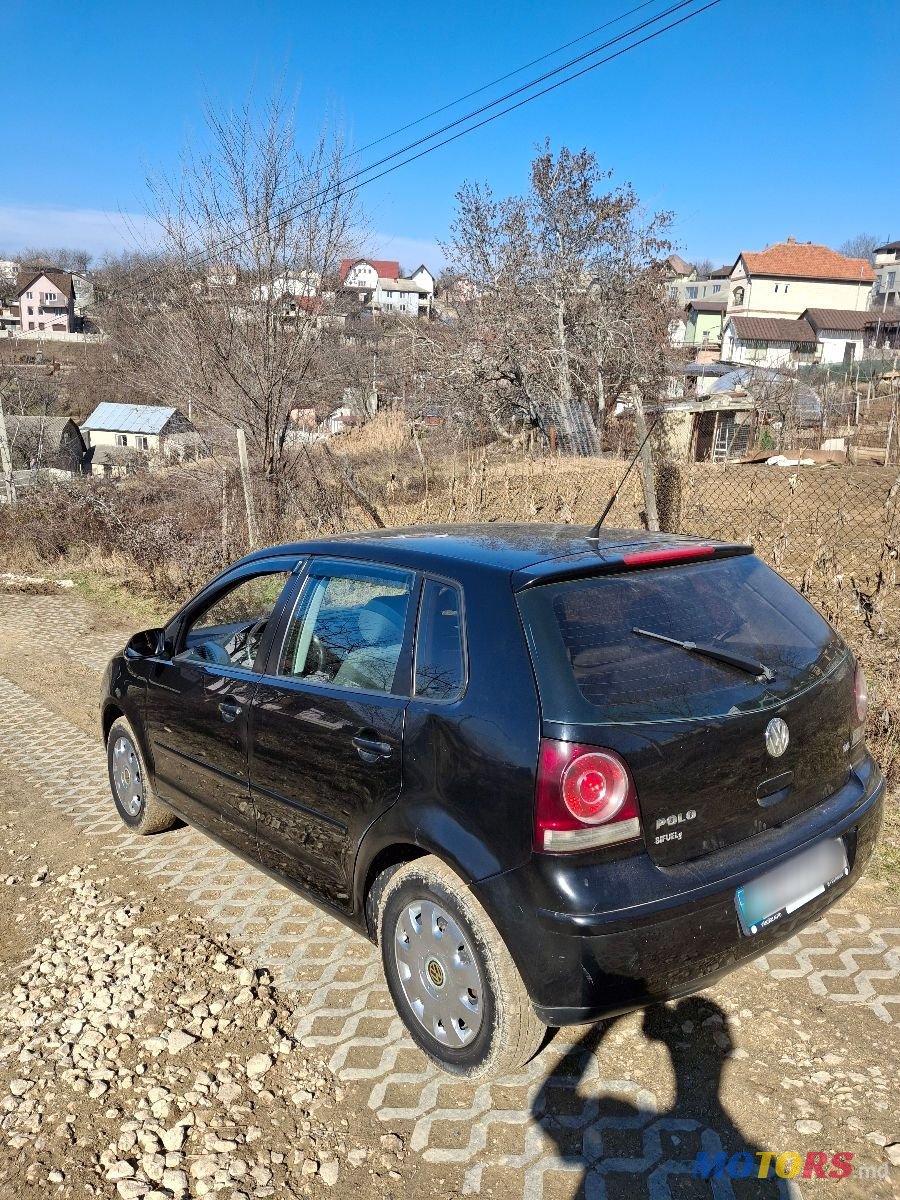 2008' Volkswagen Polo photo #3