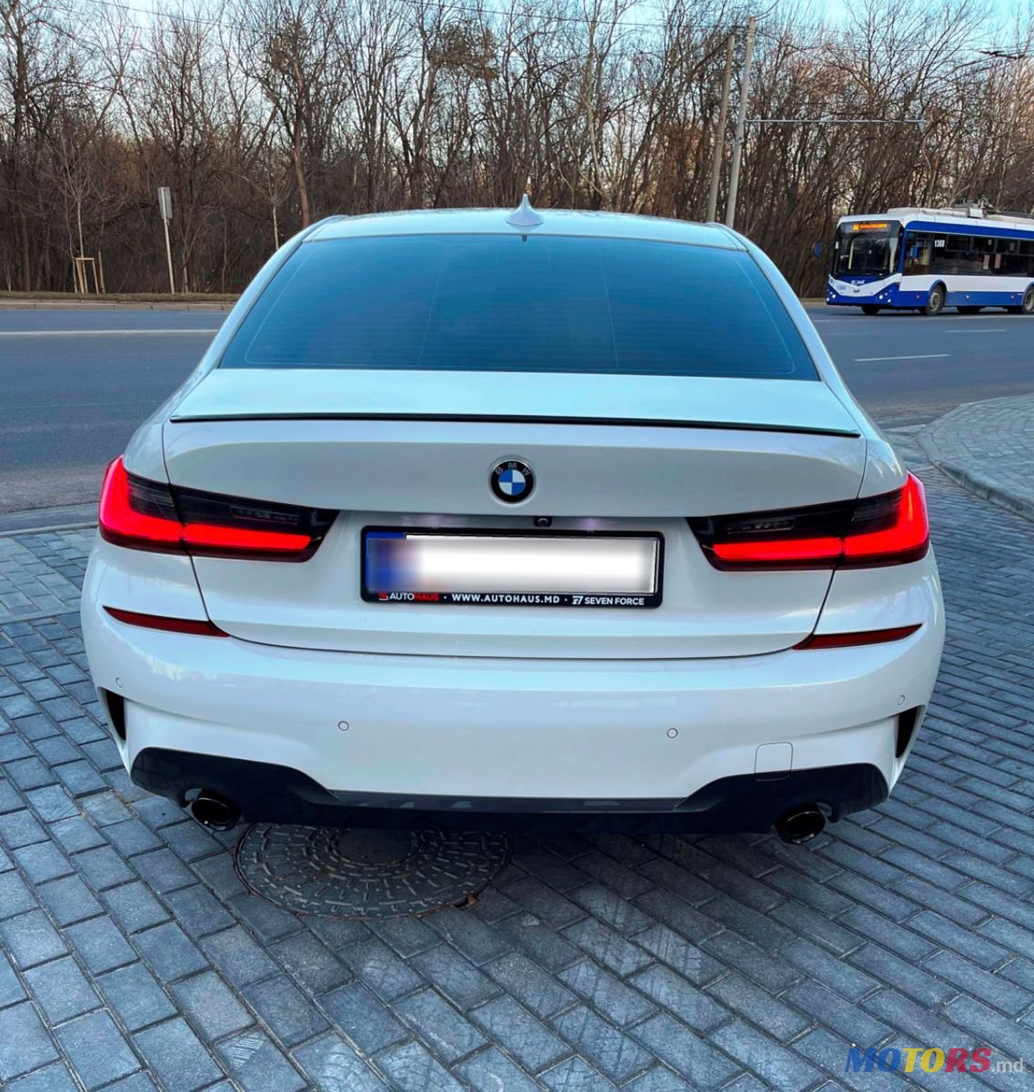 2021' BMW 3 Series photo #3
