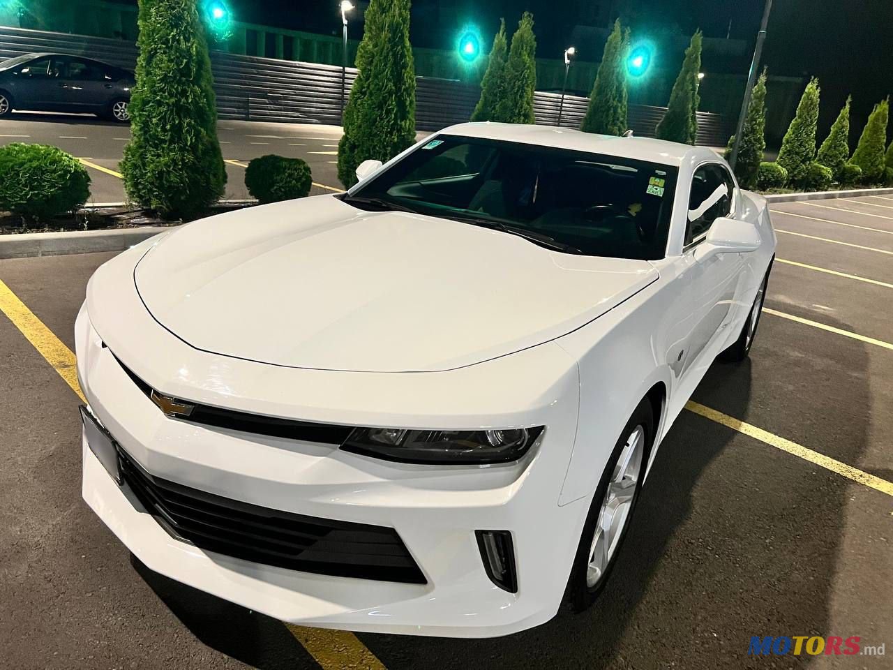 2016' Chevrolet Camaro photo #2