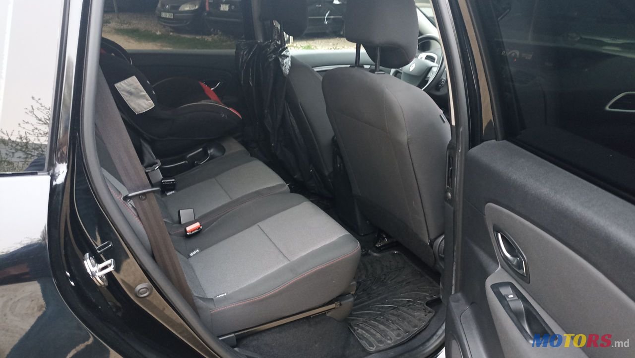 2013' Renault Grand Scenic photo #6