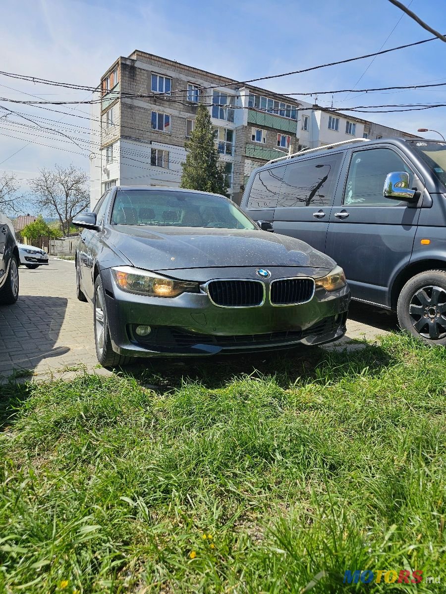 2014' BMW 3 Series photo #5