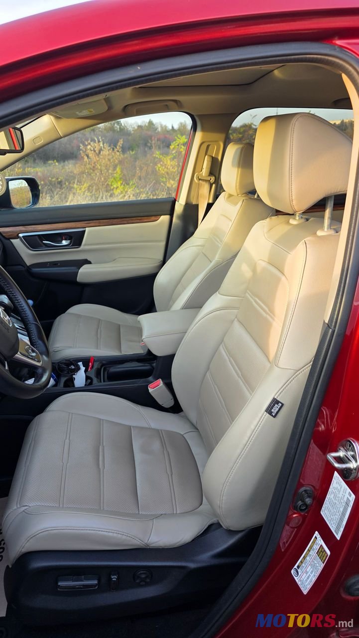 2018' Honda CR-V photo #6