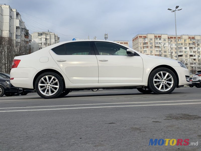 2016' Skoda Octavia photo #2