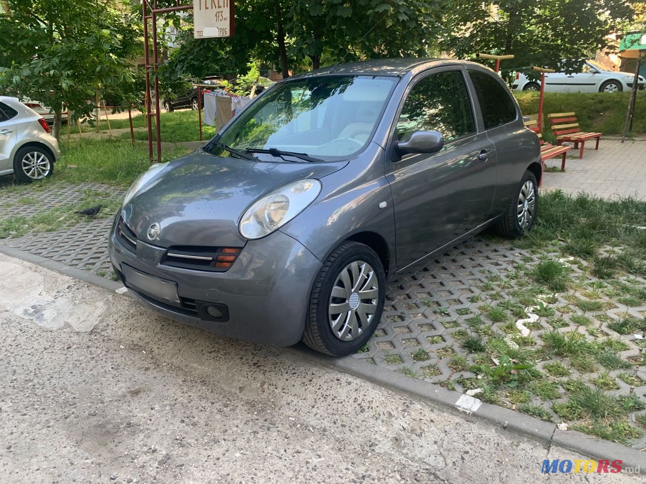 2003' Nissan Micra photo #1