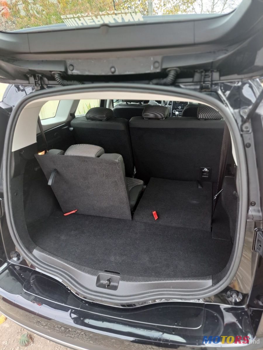 2018' Renault Grand Scenic photo #6