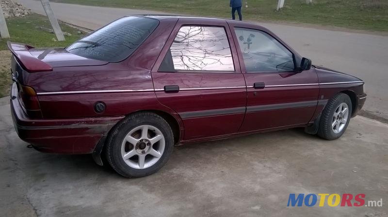1991' Ford Orion photo #2