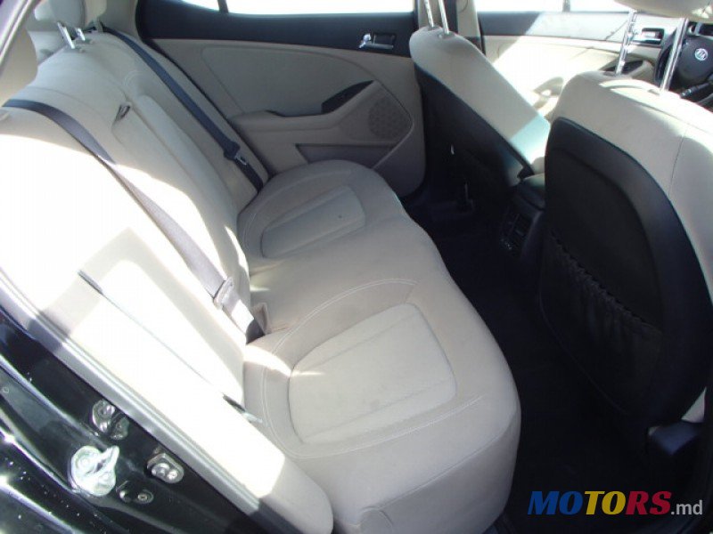 2012' Kia Optima photo #2