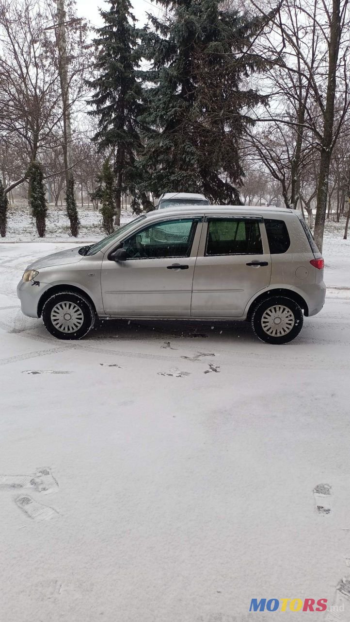 2005' Mazda 2 photo #6