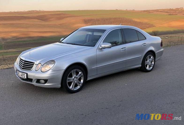 2007' Mercedes-Benz E photo #1