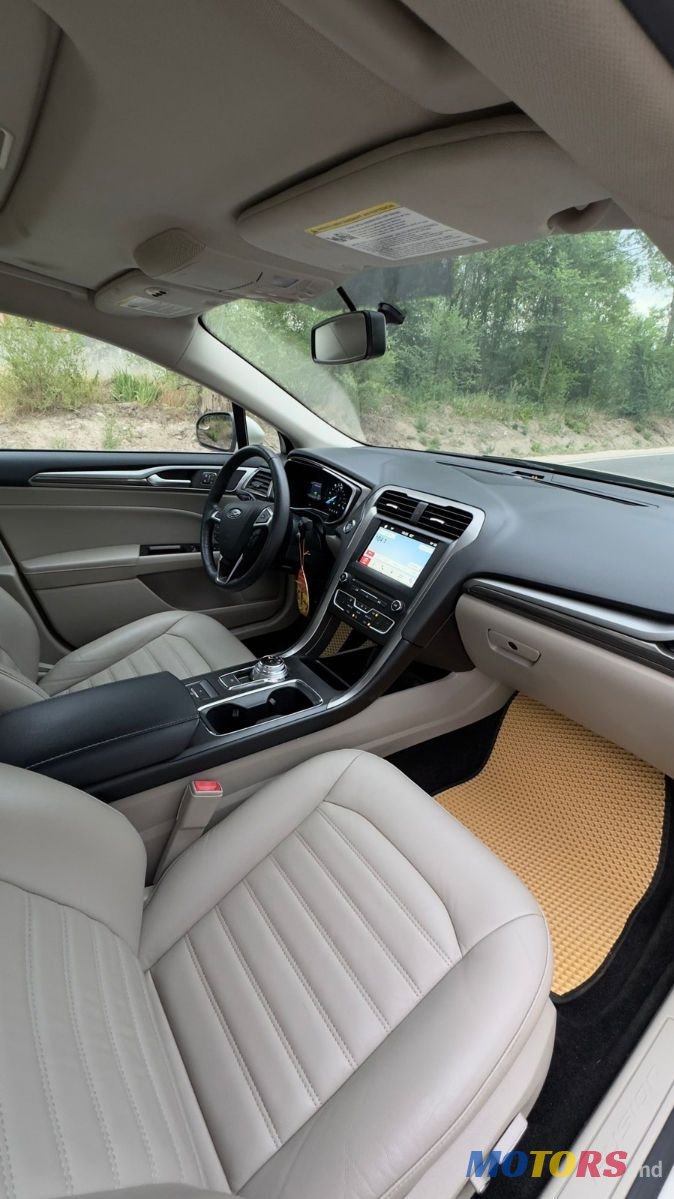 2018' Ford Fusion photo #3