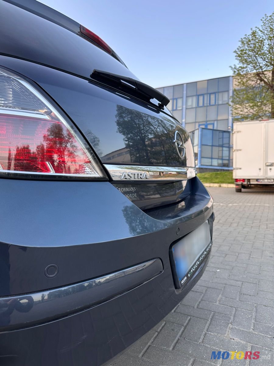 2007' Opel Astra photo #4