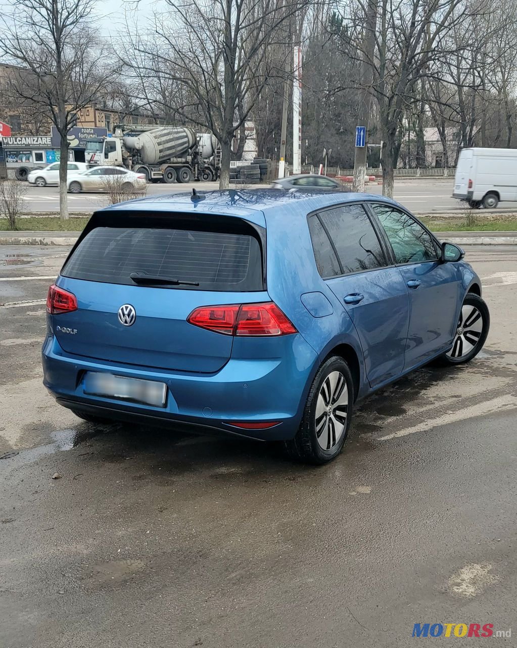 2014' Volkswagen Golf photo #5