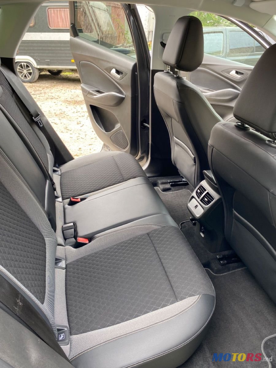 2020' Opel Grandland X photo #5