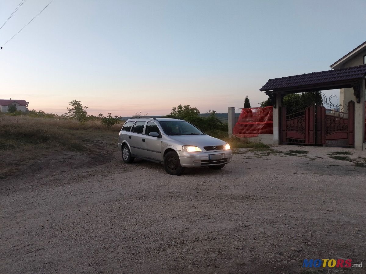 2001' Opel Astra photo #1