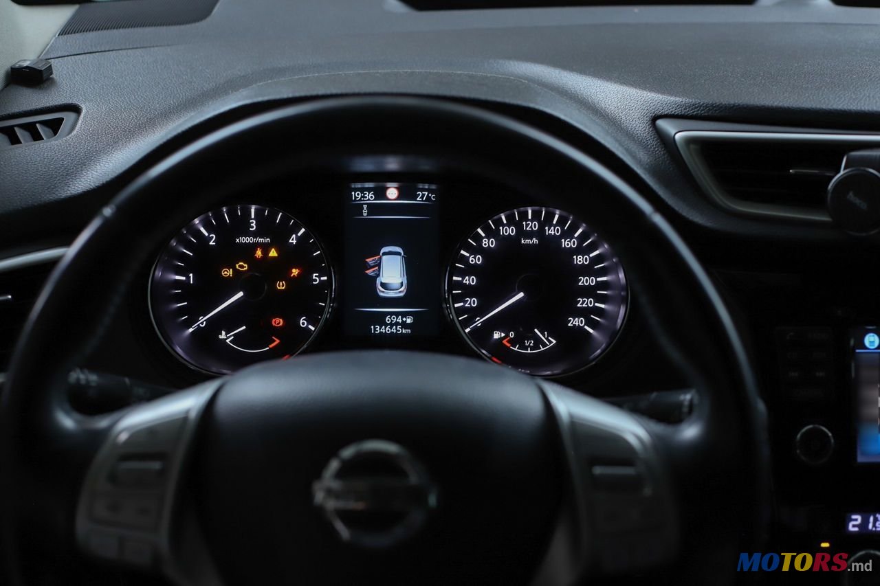 2014' Nissan Qashqai photo #4