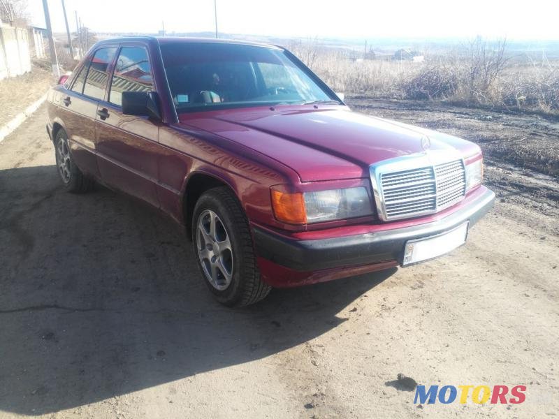 1985' Mercedes-Benz 190 photo #1
