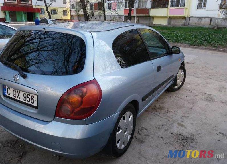 2006' Nissan Almera photo #1