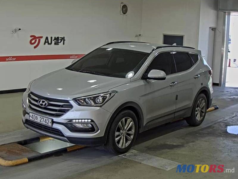 2016' Hyundai Santa Fe photo #1