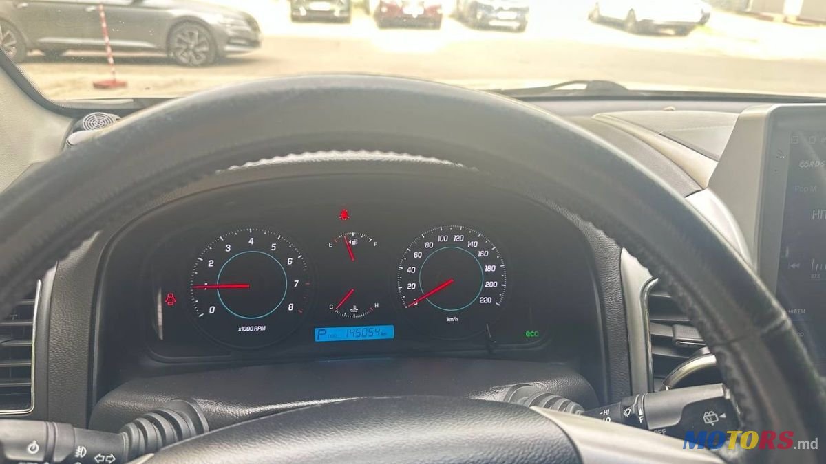 2011' Chevrolet Captiva photo #6