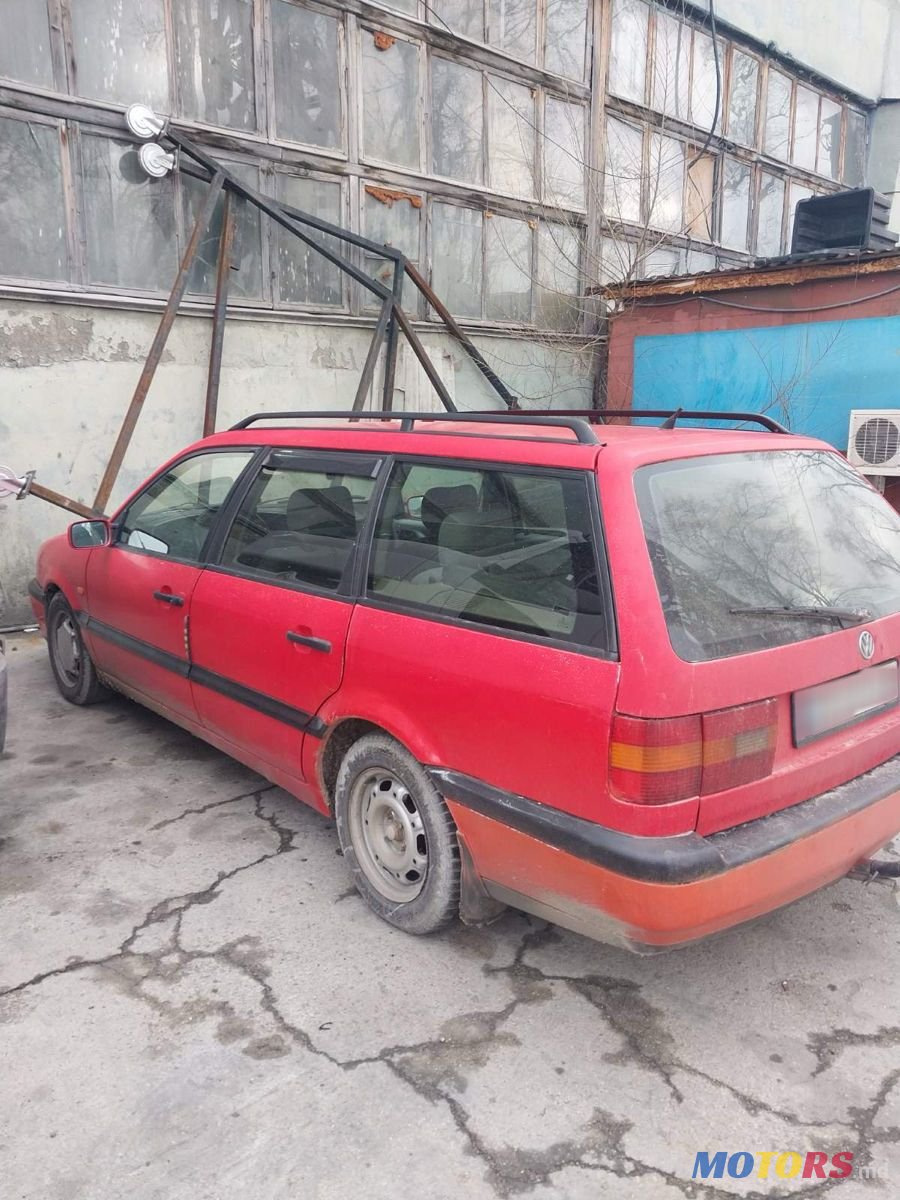 1996' Volkswagen Passat photo #5