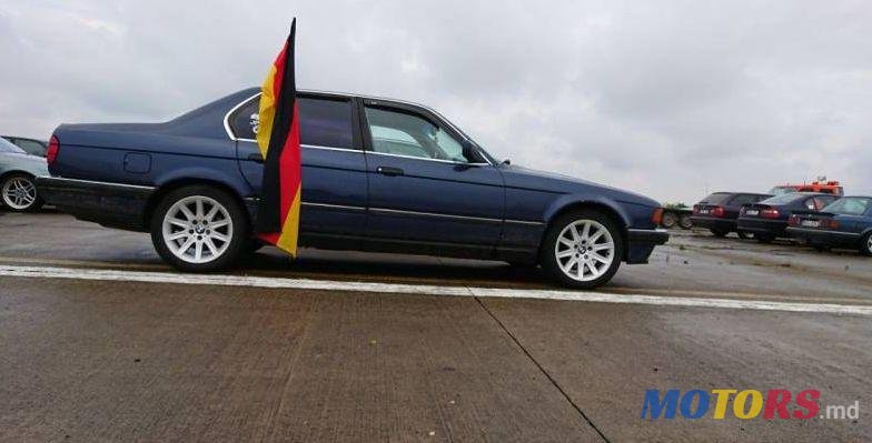 1989' BMW 7 photo #2