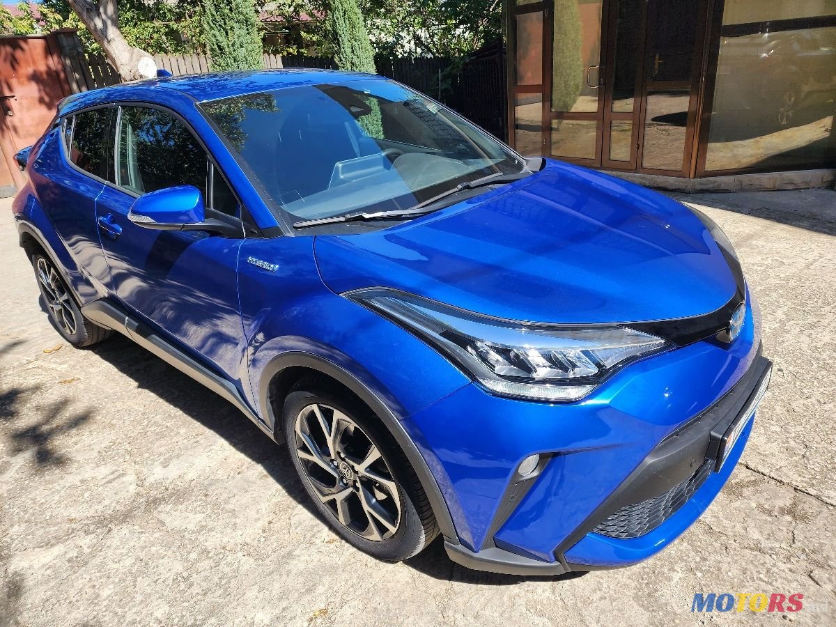 2020' Toyota C-HR photo #1