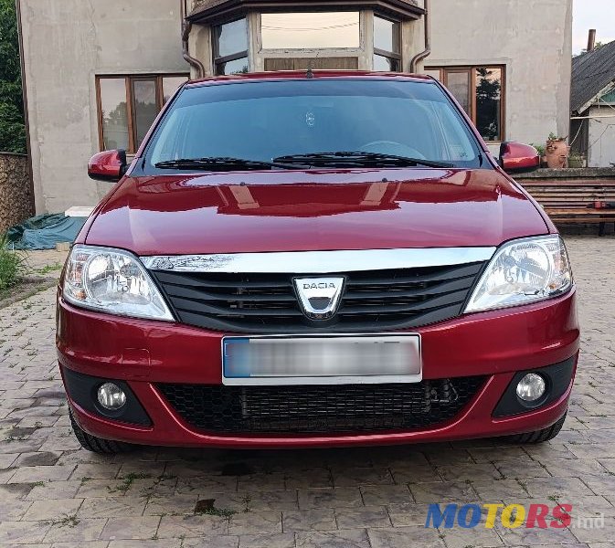 2009' Dacia Logan photo #1