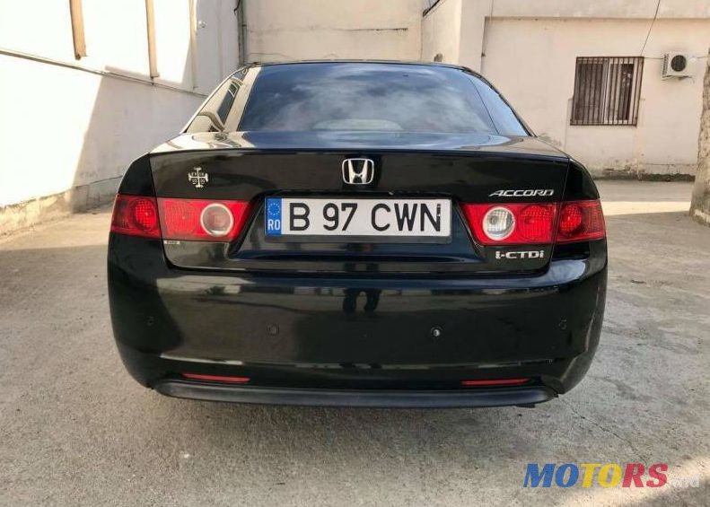 2004' Honda Accord photo #4